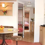 منتزه العطل Flemings White Bridge Self-catering Mobile Hire 4*