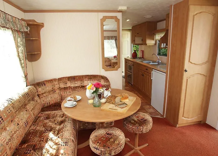 Flemings White Bridge Self-catering Mobile Hire 4* 基拉尼